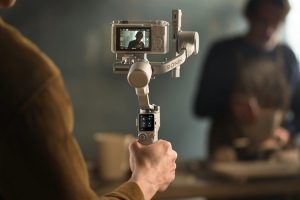 DJI RS 4 Mini Brings the Outfit’s Intelligent Tracking to the Entry-Level Ronin Gimbal