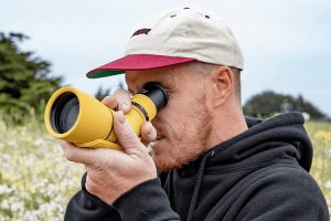 Nocs Lite View Spotting Scope Takes the Outfit’s Colorful Designs to Angled Birding Scopes