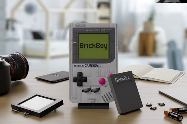 BrickBoy Kit Turns the LEGO GameBoy into a Playable Gaming Handheld